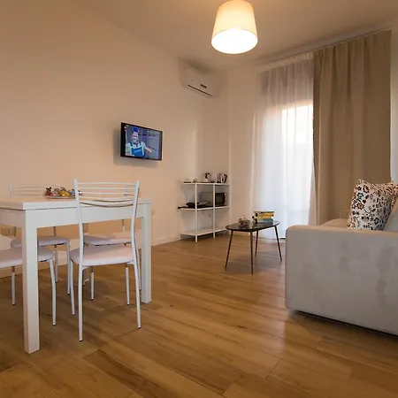 E Le Due Coste Lägenhet