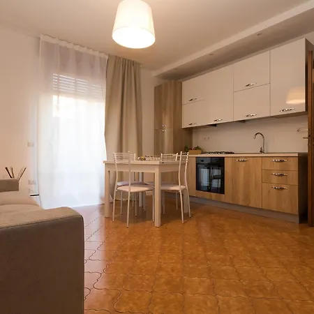 E Le Due Coste Lägenhet *